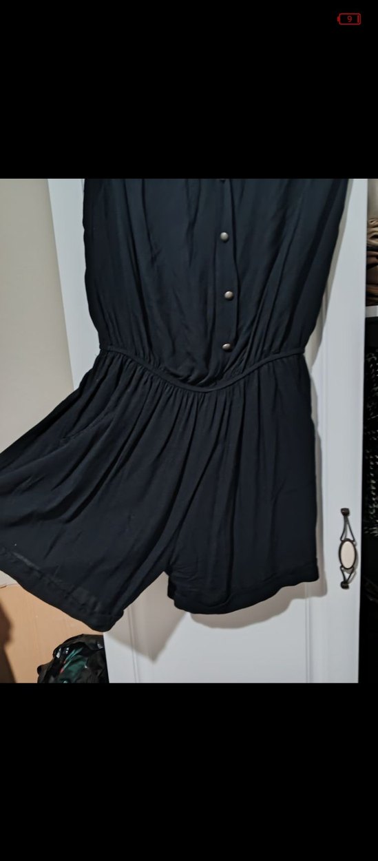 Siyah Straplez Düğmeli Kadın Tulum - Görsel 2