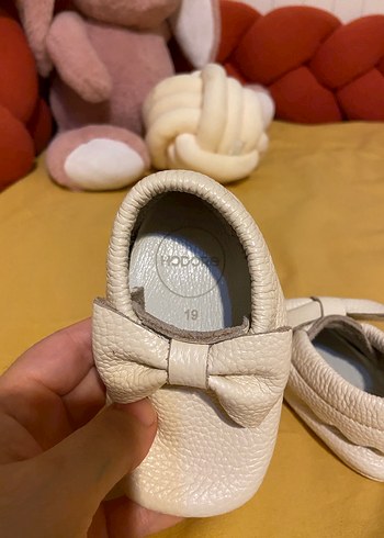 Fiyonklu Beyaz Kız Bebek İlk Adım Ayakkabısı - Görsel 4