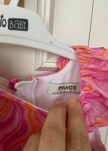 Kız Çocuk Pembe Fırfırlı Batik Elbise - Görsel 2