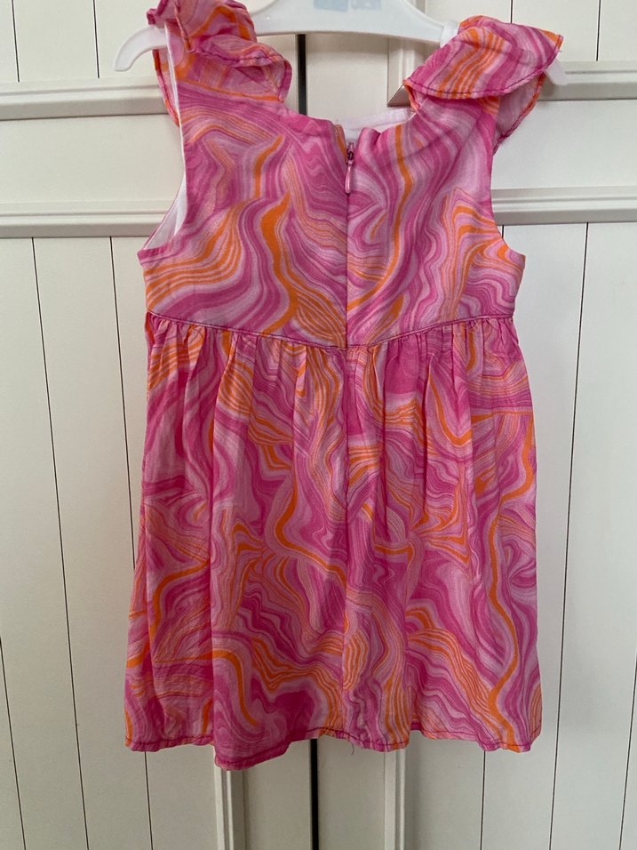 Kız Çocuk Pembe Fırfırlı Batik Elbise - Görsel 4