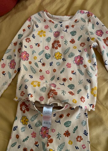 Çiçek Desenli Uzun Kollu Bebek Kız Takımı - Görsel 10