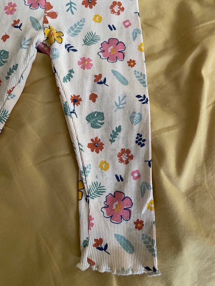 Çiçek Desenli Uzun Kollu Bebek Kız Takımı - Görsel 3