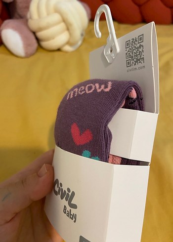 Kız Çocuk Mor Baskılı Çorap - Görsel 2