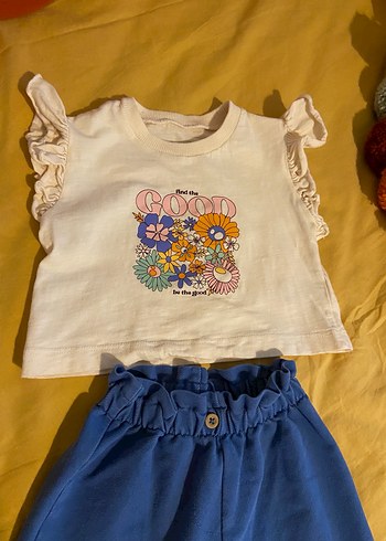 Mavi Fırfırlı Kız Bebek Takımı - Görsel 4