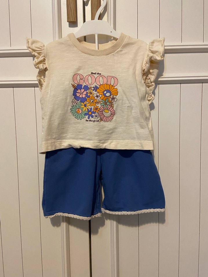 Mavi Fırfırlı Kız Bebek Takımı - Görsel 3