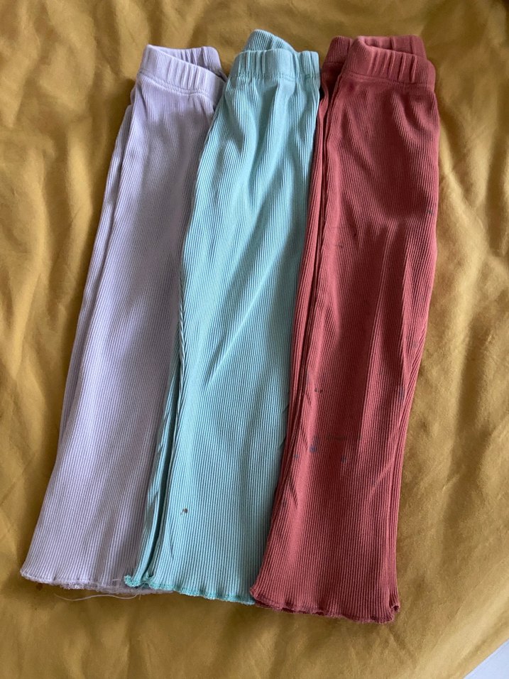 Kız Çocuk Pastel Renkli Pilili Pantolonlar - Görsel 2