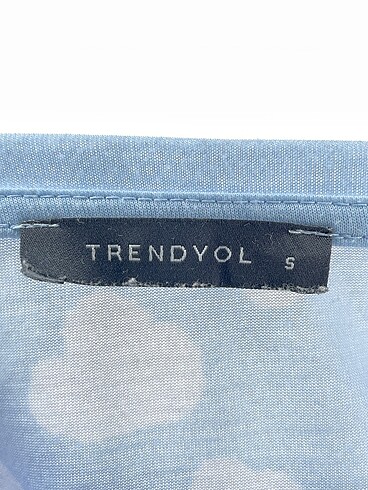 s Beden çeşitli Renk Trendyol & Milla T-shirt %70 İndirimli.