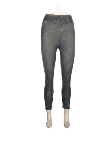 LC Waikiki Tayt / Spor taytı %70 İndirimli.