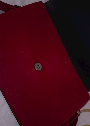 Kırmızı süet çanta - Görsel 5