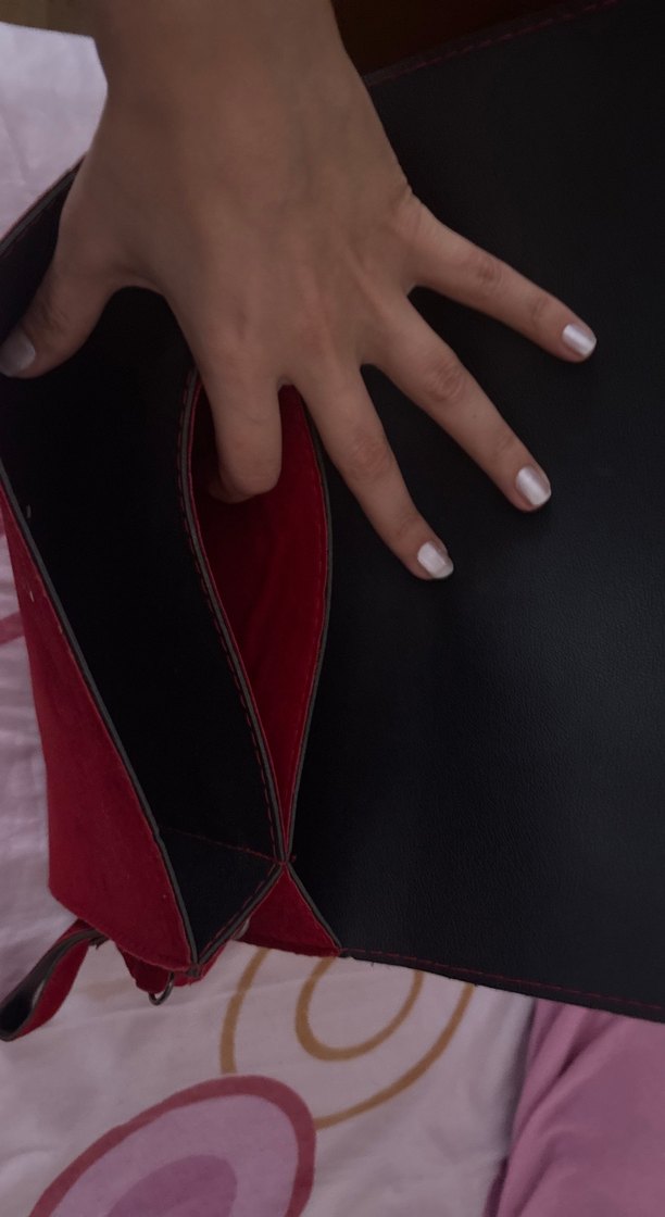 Kırmızı süet çanta - Görsel 3