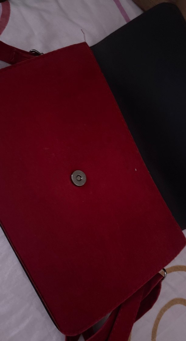 Kırmızı süet çanta - Görsel 5