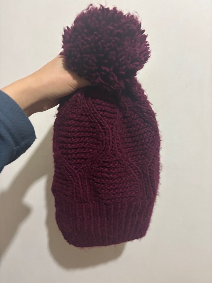 Bordo Ponponlu Kadın Örgü Bere - Görsel 2