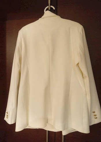 Kadın Beyaz Düğmeli Midi Blazer Ceket - Görsel 2