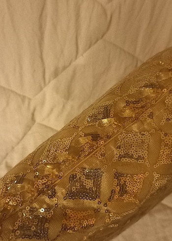 boncuk ve pul işlemeli 40×40 cm fermuarli kirlent - Görsel 2