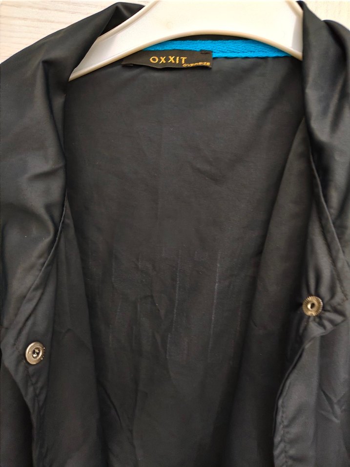 Erkek Siyah Düğmeli Midi Yağmurluk Oxxıt - Görsel 2