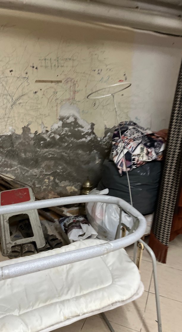 Beyaz ve Gri Metal Bebek Beşiği - Görsel 2