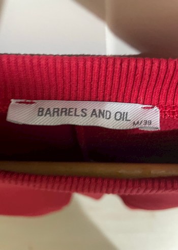 Barrels And Oil kırmızı kazak - Görsel 2