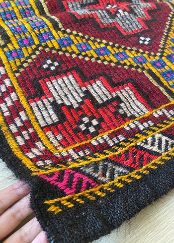  Beden Renkli Nakışlı Geleneksel Kıl Kilim-Yolluk