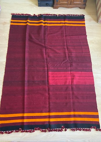 Bordo Klasik Desensiz Zili Kilim