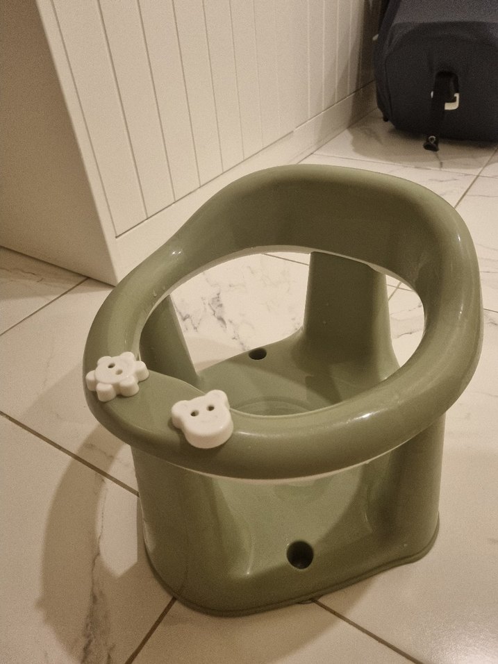 Yeşil Bebek Banyo Oturağı - Görsel 2