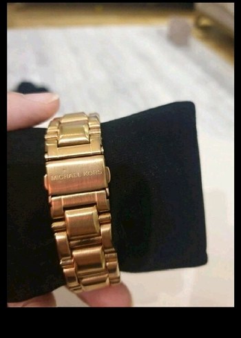 Zincir Detaylı Parlak Altın Kadın El Zinciri - Görsel 4