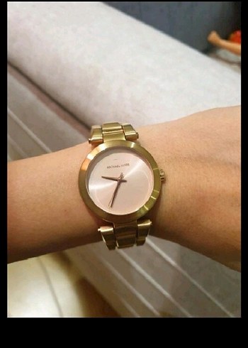 Zincir Detaylı Parlak Altın Kadın El Zinciri - Görsel 2