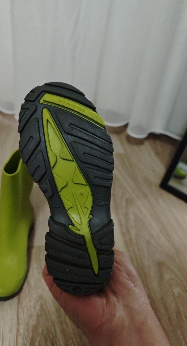 Yeşil Kauçuk Çocuk Botu - Görsel 3