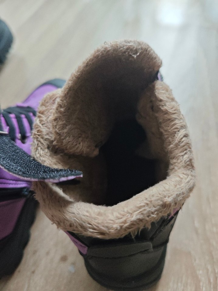 Kızlar İçin Mor Bağcıklı Kauçuk Bot - Görsel 3