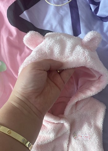 Kız Çocuk Pembe Peluş Kapüşonlu Yelek - Görsel 2