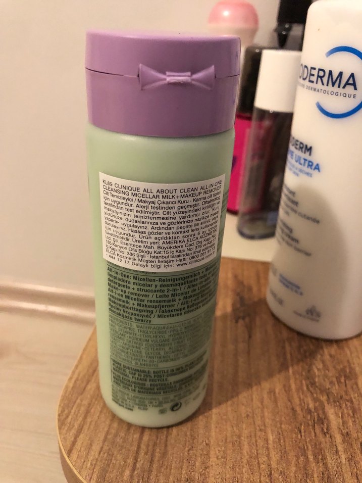 Clinique All About Clean Makyaj Temizleyici - Görsel 4