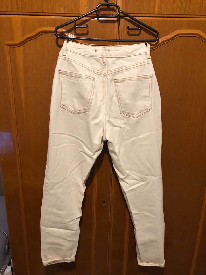 Trendyol milla krem mom jean - Görsel 3