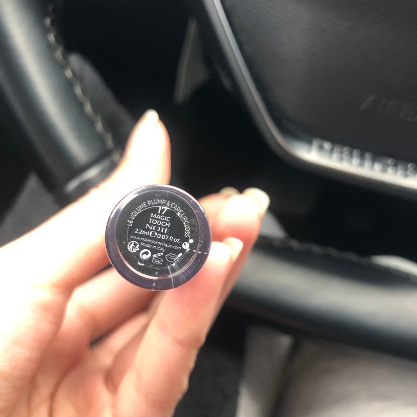 Parlak Bej Le Volume Dudak Parlatıcısı - Görsel 3