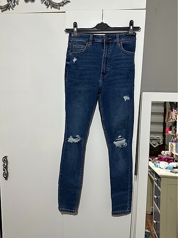 Bershka push up etkili skınyy jean