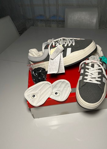 Gri sıfır ayakkabı günlük kullanıma uygun adidas - Görsel 2