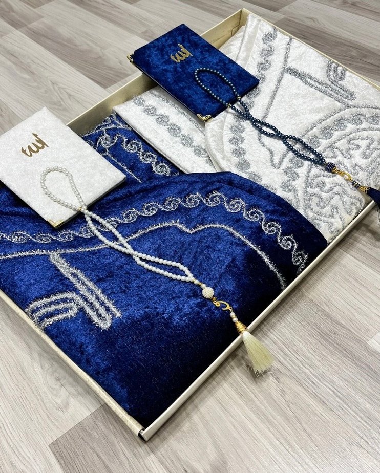 Kalp nakışlı çift namazlık seti - Görsel 3