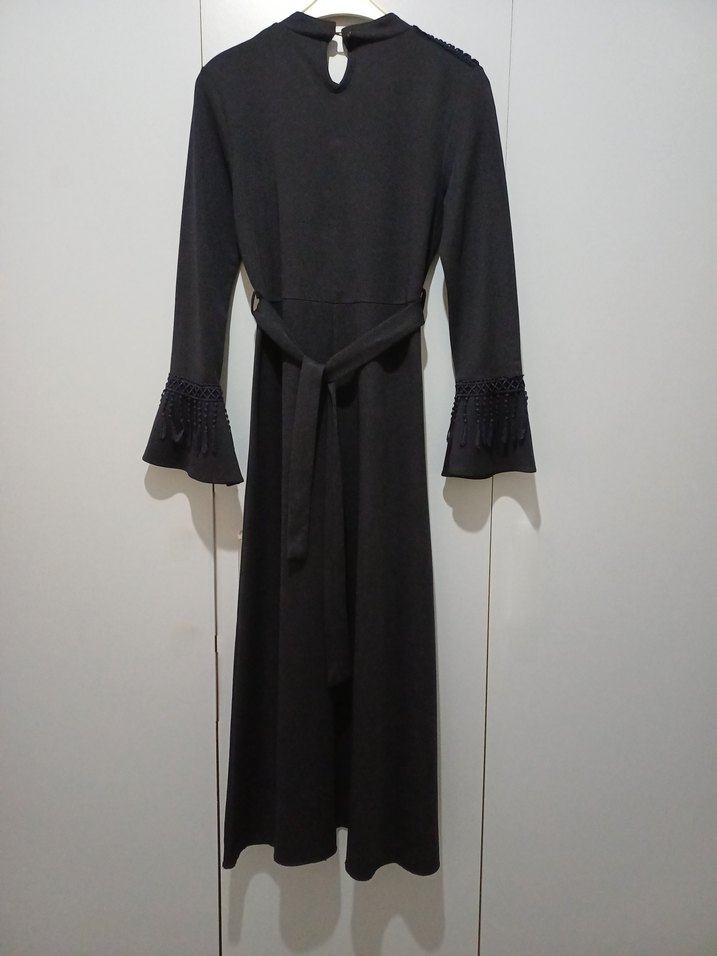 Nakış Detaylı Lacivert A Kesim Uzun Elbise - Görsel 3