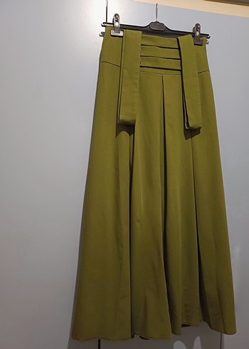 Haki Kadın Ayarlanabilir Askılı Uzun Pliseli Etek - Görsel 2