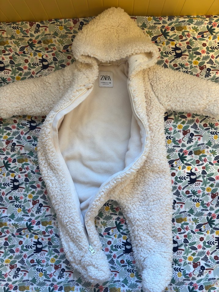 Zara Marka 3&6 Ay Peluş Kapüşonlu Bebek Tulumu - Görsel 2