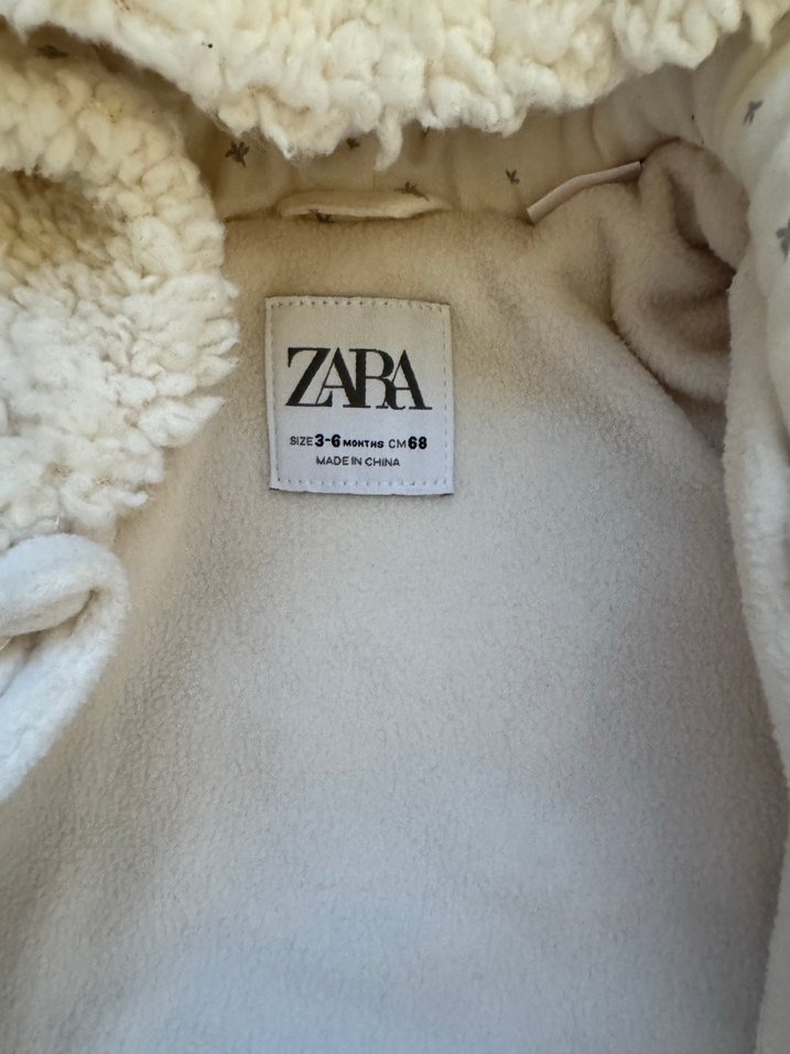 Zara Marka 3&6 Ay Peluş Kapüşonlu Bebek Tulumu - Görsel 3