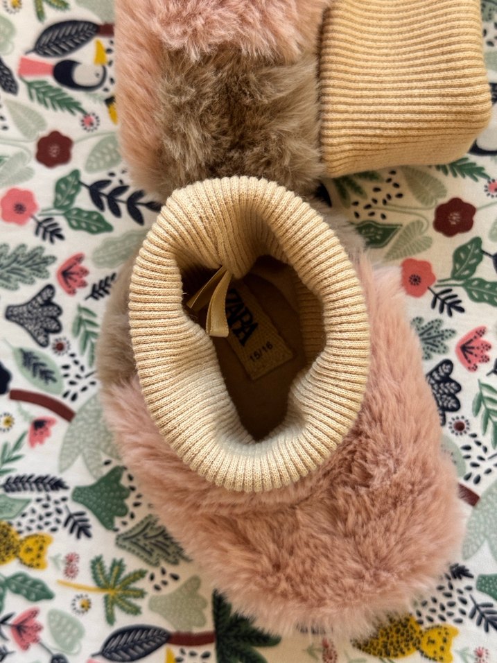 Zara 15&16 Numara Pembe Peluş Ev Pandufu - Görsel 4
