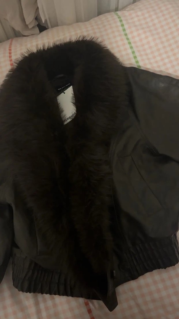 Bershka kürk detaylı deri ceket - Görsel 3