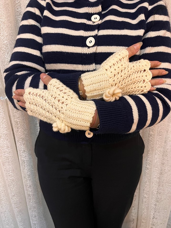 Beyaz Örgü Bohem Kadın Eldiveni - Görsel 2