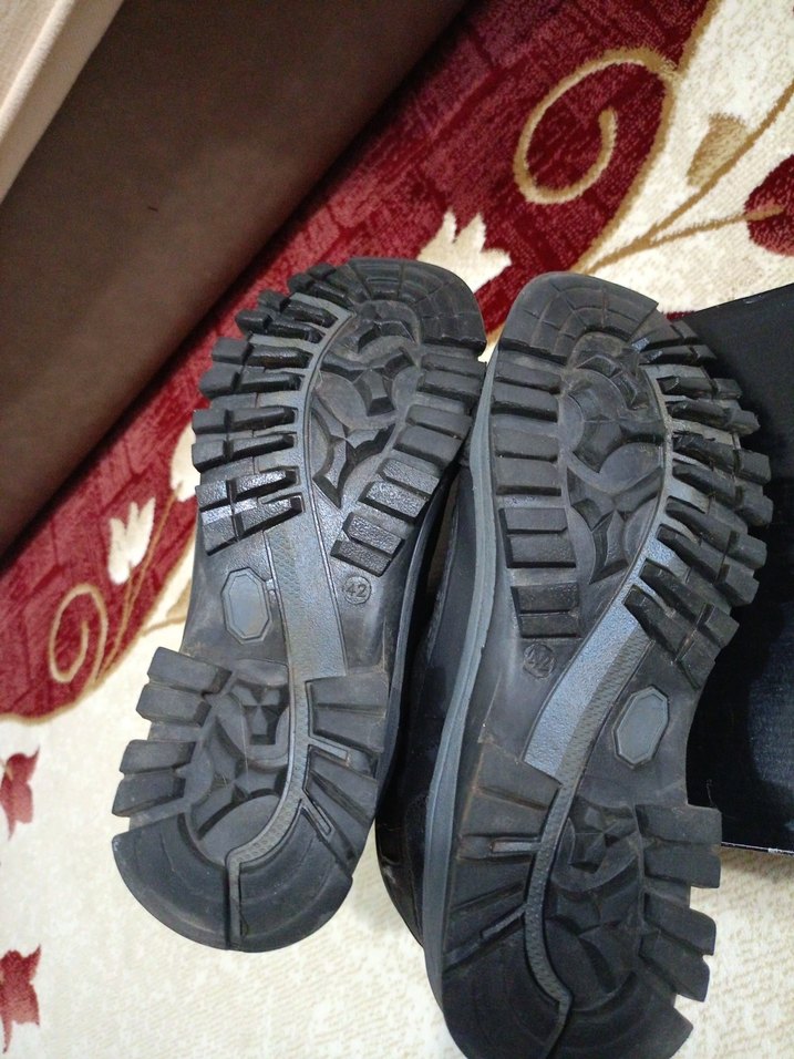 Siyah Erkek  Bağcıklı Outdoor Bot - Görsel 2