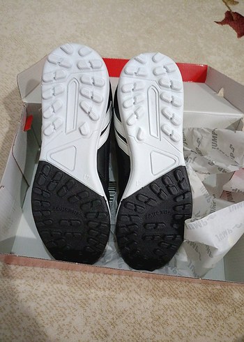 Siyah Erkek Futbol Ayakkabısı - Görsel 4