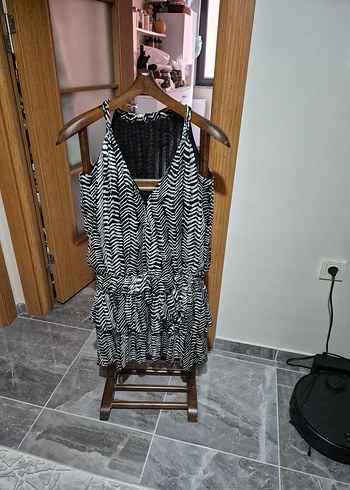 Zebra Desenli Askılı Mini Kadın Elbise - Görsel 2