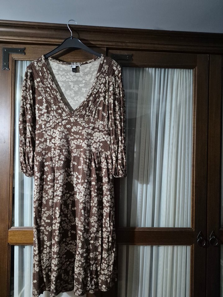 V Yaka Uzun Kollu Midi Kadın Elbise - Görsel 2