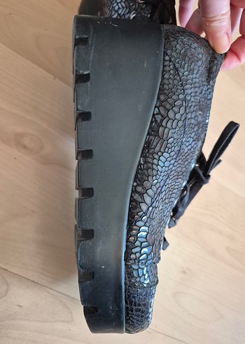 Hakiki Deri Yüksek Topuk koyu lacivert yanar döner Spor Ayakkabı - Görsel 2