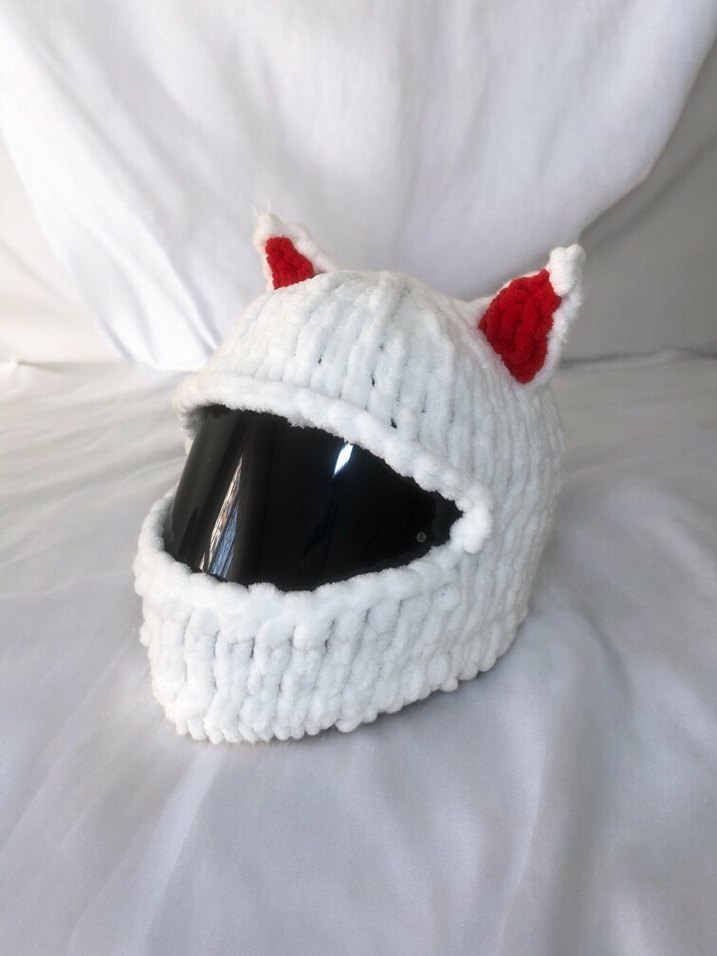 Hello Kitty Motosiklet Kask Kılıfı - Görsel 2