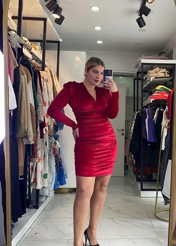 Kırmızı V Yaka Drapeli Midi Kadın Elbise - Görsel 3