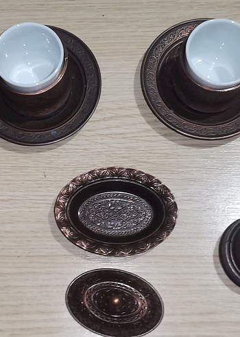 İşlemeli Parlak Kahverengi Bakır Tabak Seti - Görsel 2